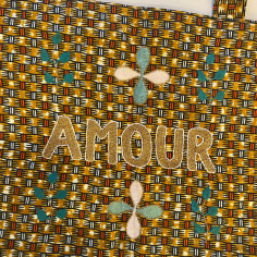 Kossiwa bag embroidered AMOUR 2