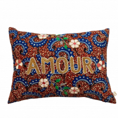 Coussin brodé AMOUR