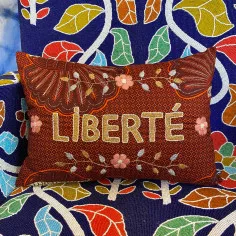 Embroidered cushion LIBERTE
