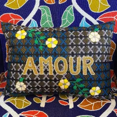 Embroidered cushion AMOUR