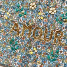 Kossiwa bag embroidered AMOUR 2