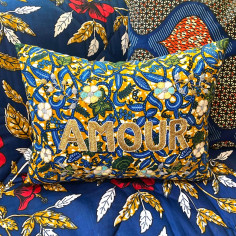 Embroidered cushion AMOUR