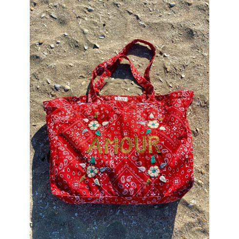 Kossiwa bag embroidered AMOUR