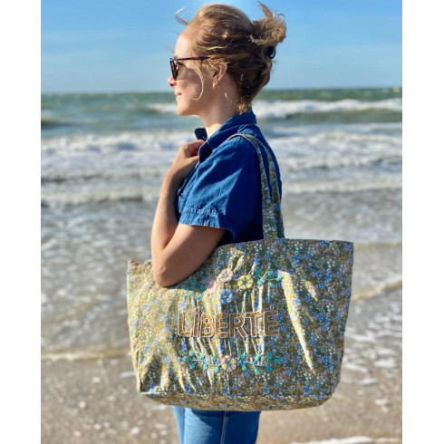 Kossiwa bag embroidered LIBERTE