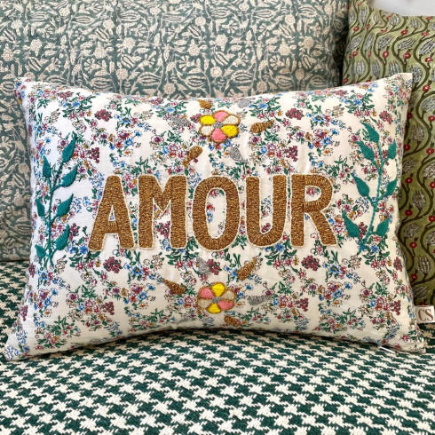 Embroidered cushion AMOUR