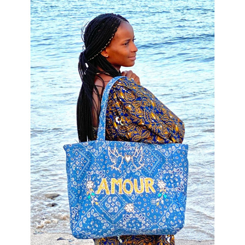 Kossiwa bag embroidered AMOUR