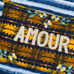 Embroidered cushion AMOUR 2