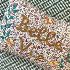 Embroidered cushion Belle Vie 2