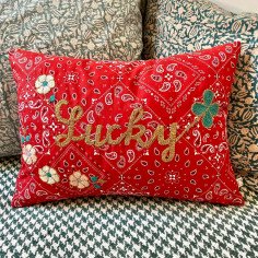 Embroidered cushion LUCKY