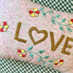 Embroidered cushion LOVE 2