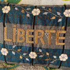 Embroidered cushion LIBERTÉ 2