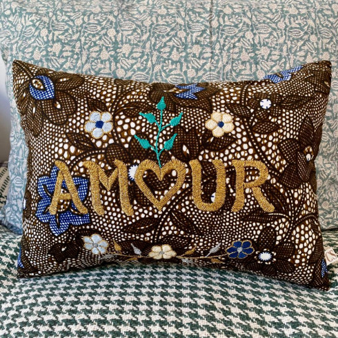 Embroidered cushion AMOUR