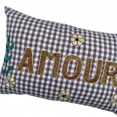 Mini embroidered cushion AMOUR 2