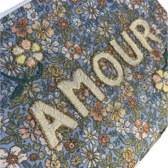Pochette brodée MM Amour 2