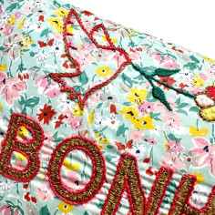 Coussin brodé BONHEUR 2