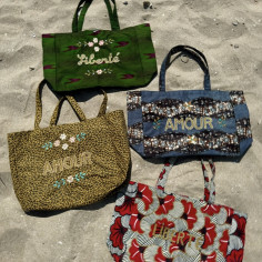 Sac kossiwa brodé Amour 2