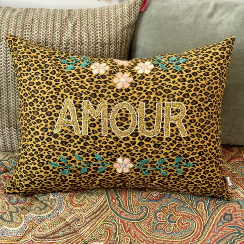 Embroidered cushion AMOUR