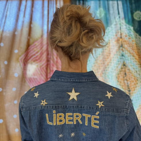 Chemise brodé LIBERTE