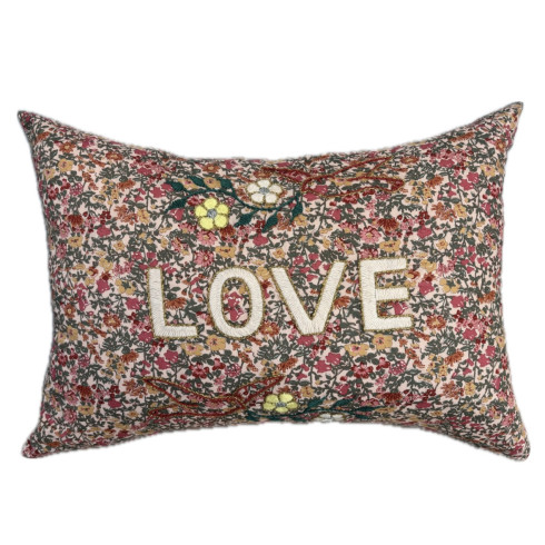 Coussin brodé LOVE