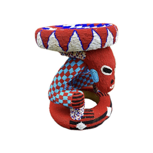 Tabouret perlé du Cameroun