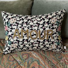 Embroidered cushion AMOUR