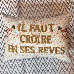 Personalized cushion Alba