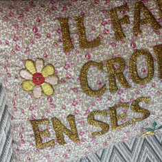 Embroidered cushion LOVE 2