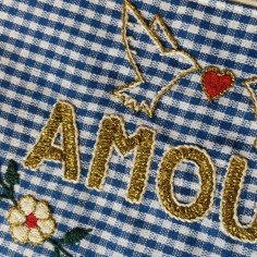 AMOUR embroidered clutch 2