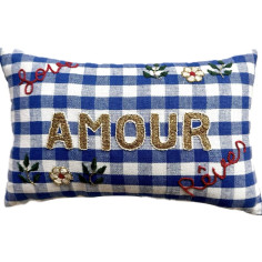 Mini coussin brodé AMOUR