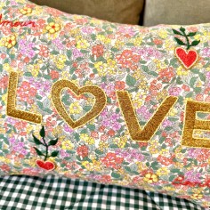 Embroidered cushion LOVE 2