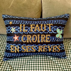 Embroidered cushion IL FAUT...