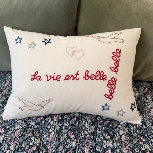 Embroidered cushion Life is beautiful
