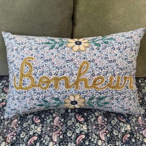 Mini embroidered cushion LOVE
