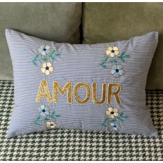 Embroidered cushion AMOUR