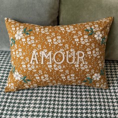 Embroidered cushion AMOUR