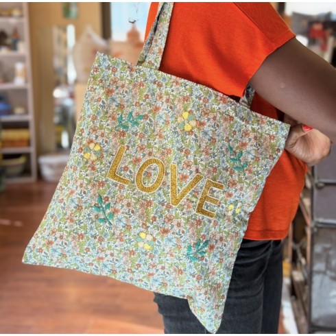 Sac Lisette brodé LOVE