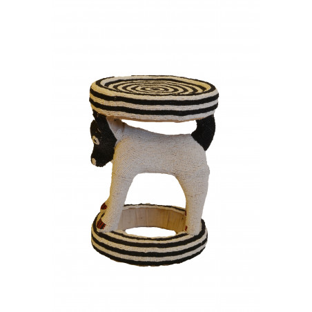 Tabouret perlé