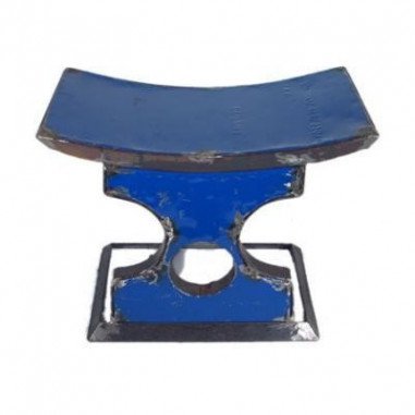 Tabouret en fer récupéré