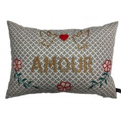 Coussin vintage brodé AMOUR