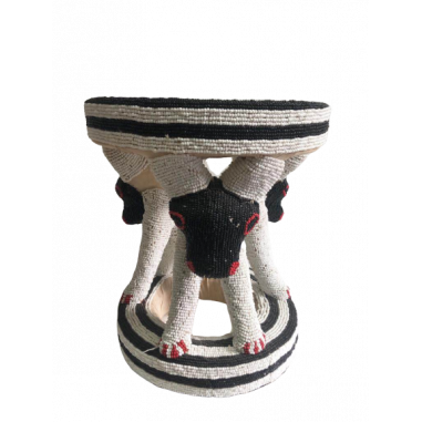 Tabouret perlé du Cameroun - 3 têtes