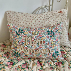 Embroidered cushion LIBERTE