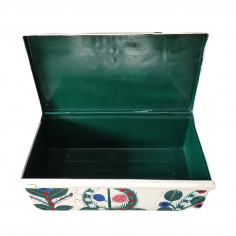 iron trunk, painted with... 2